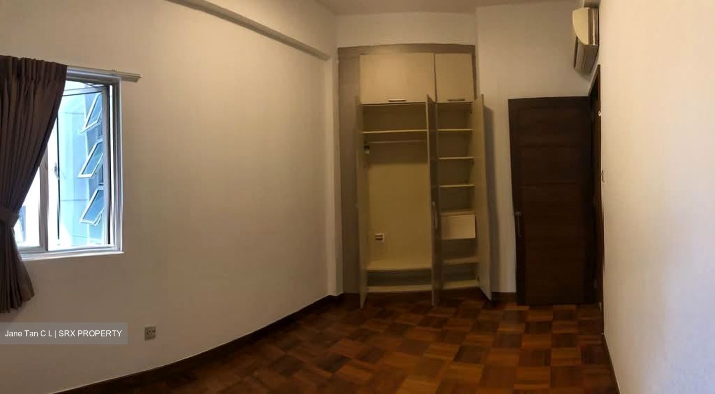 Hillington Green (D23), Condominium #534877901